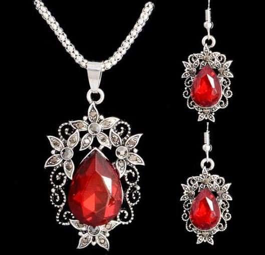 Elegant Vintage Silver Blue OR Red Cubic Zirconia Jewelry Set in Complimentary Gift Box