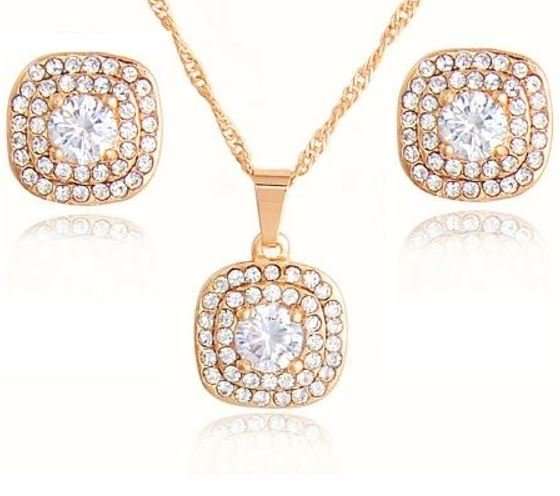 MOTHERS DAY - Elegant Austrian Cubic Zirconia Square Shape Jewelry Set in Complimentary Gift Box