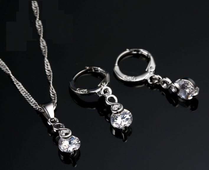 MOTHERS DAY GIFT - Elegant 925 Sterling Silver Cubic Zirconia Jewelry Set in Complimentary Gift Box