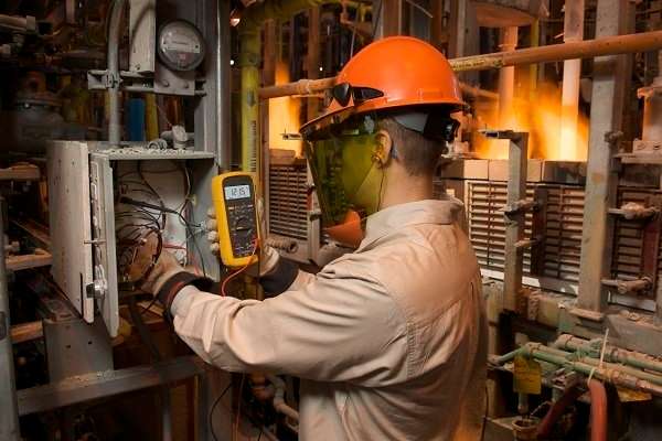 LCD Display Digital Multimeter AC DC Voltage