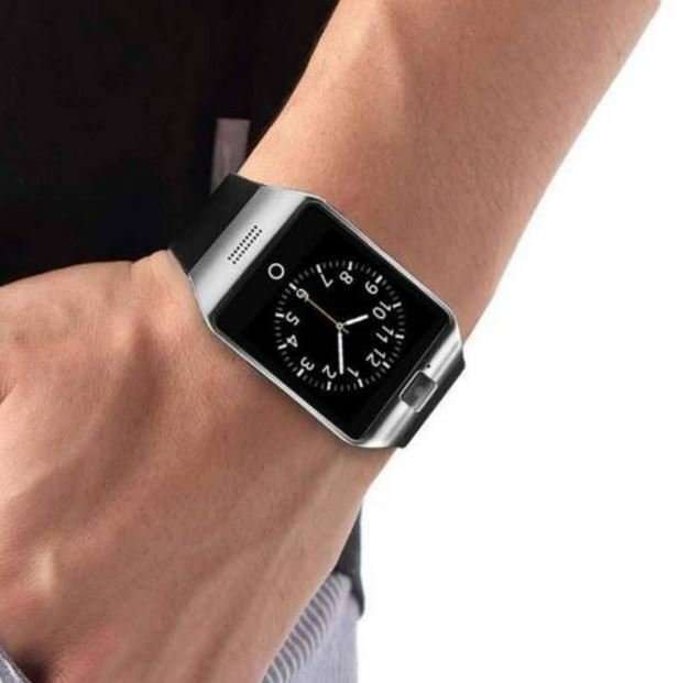 Q18 Smart Watch Phone, SIM CARD, Bluetooth, Camera, Sleep Monitor, SD Card, Pedometer etc.