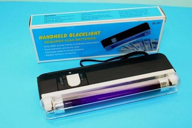 2 in 1 Portable UV Light Counterfeit Money Detector - Verifies All Currencies, Compact & Convenient