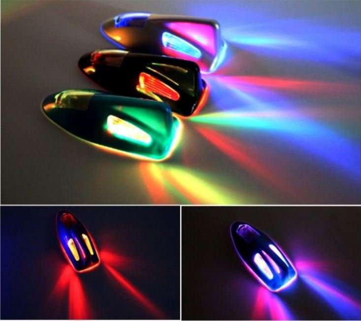 LED SOLAR Shark Fin Anti-Collision Tail Light Available in Silver or Black