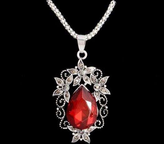 Exquisite Vintage Red & Silver Jewelry Set in a Complimentary Gift Box