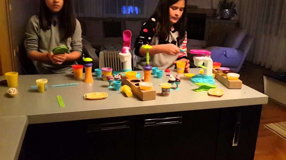 Ice-Cream Maker Dough Set - Designed to Develop Creativity, Imagination & Hands-on Skills