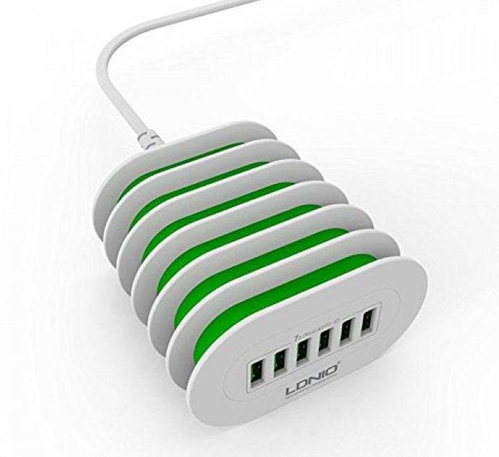 LDNIO Compact and Portable 6 USB Fast Charger for IOS and Android