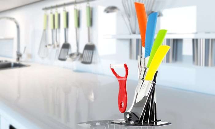 5 IN 1 Ceramic Knife Set - 3 Ceramic Knifes, 1 Ceramic Peeler & 1 Knife Stand