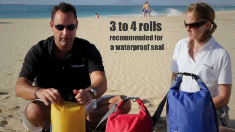 10L Waterproof Dry Bag, Lightweight, Durable, Foldable with Shoulder Strap