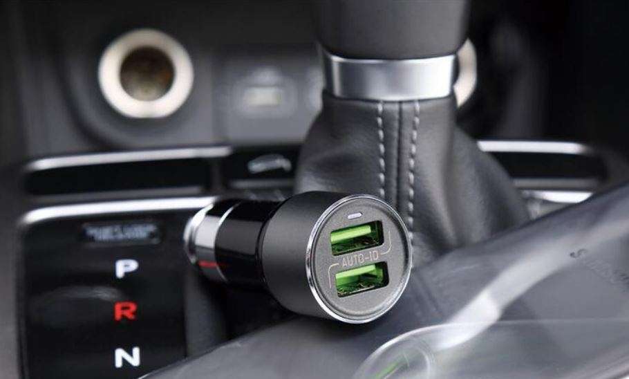 Original LED Ldnio C303 Car Charger with Dual USB 5V/3.6A Quick Charge Full Metal For IOS or Android