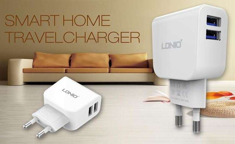 High Quality LDNIO Dual USB Current Protection Output 5V-2.1A Travel Charger for IOS