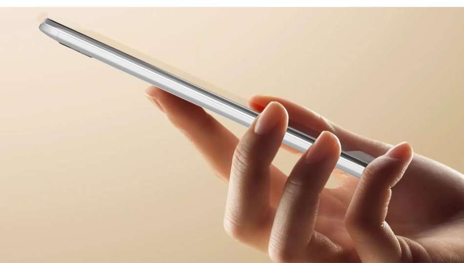 5" Android 5.1 Smartphone - 4GB, Dual Sim, Dual Camera, IPS LCD Touch screen & EXTRA'S