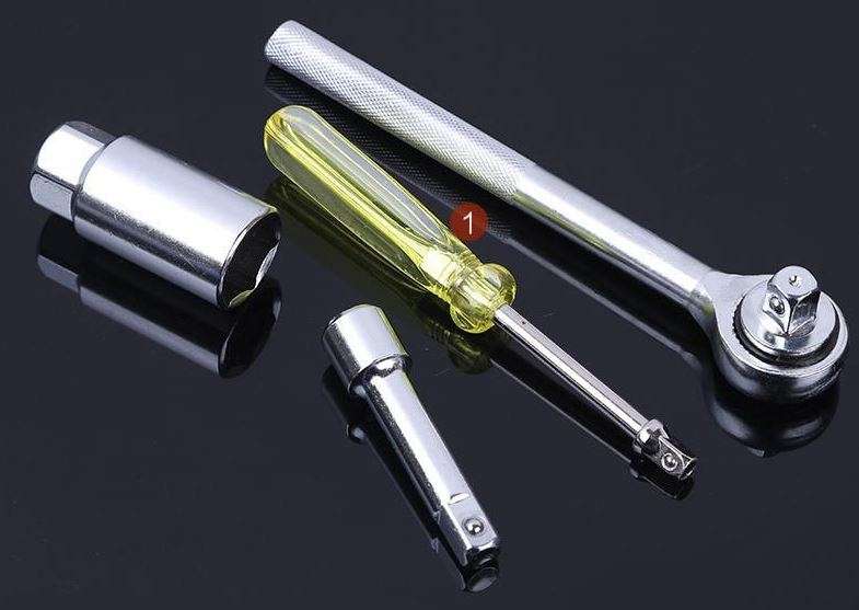 40 Piece Combination Socket Wrench Set in a handy Carry Case