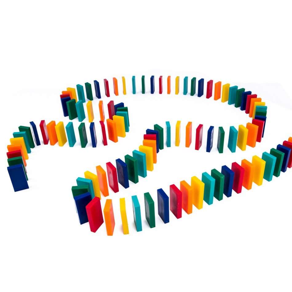 100 Piece Multi-Coloured Wooden Domino Building Block Set - Encourage Problem-Solving Skills