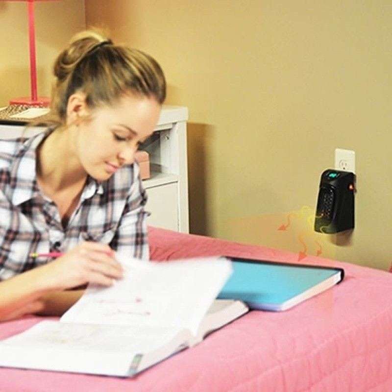 400W Wall Outlet Handy Heater - Set temperature up to 32°C, LED Display, Timer & Speed Settings