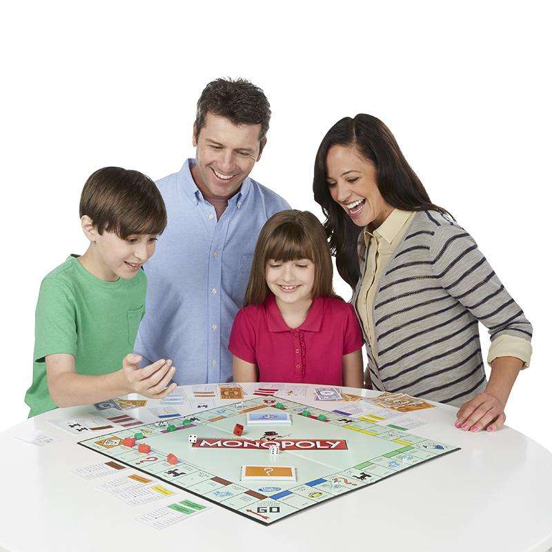 Monopoly - Get the property of your dreams or end up in Jail, an exciting game for the whole family