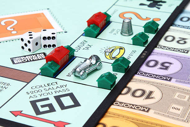 Monopoly - Get the property of your dreams or end up in Jail, an exciting game for the whole family