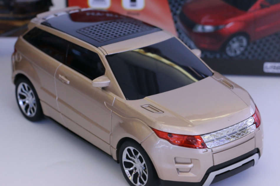 Land Rover Car Shape Bluetooth Speaker & FM Radio With Car Sound & Lights