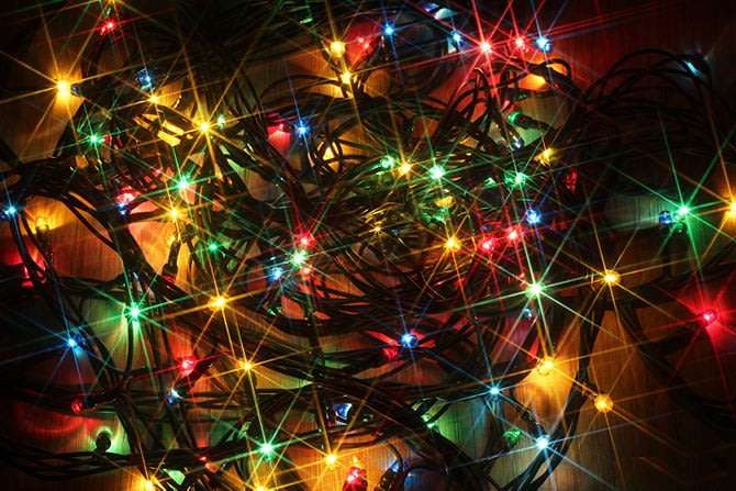 LED Multi-colour Christmas String Lights - 10m, waterproof, 8 Modes, Indoor and Outdoor Use