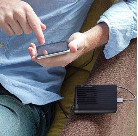 16 800mAh Dual USB Fast Charging Power Bank for Charging of Electronic Devices