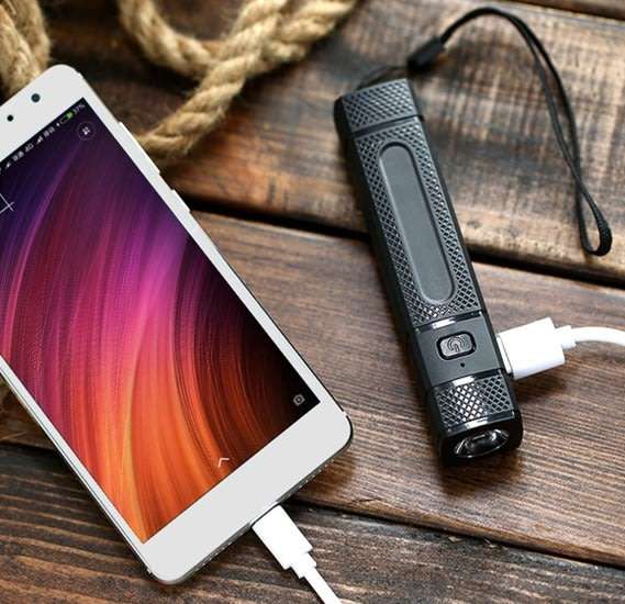 3in1 5600mAh Fast Charge Power bank with 4 modes flashlight and compass
