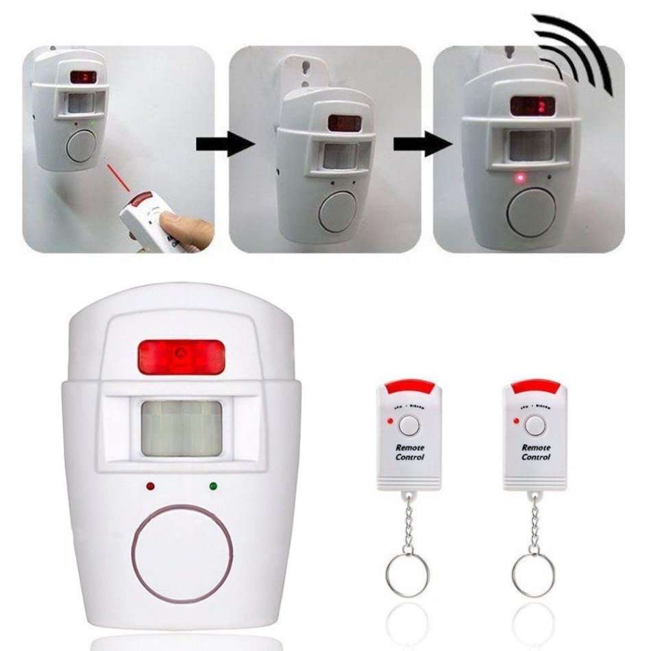 Wireless PIR Motion Sensor Alarm with 2 Remotes & Mount Bracket