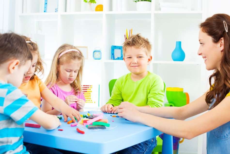 Traffic City Dough Set - Let your Child Playfully Learn the Responsibilities in Traffic