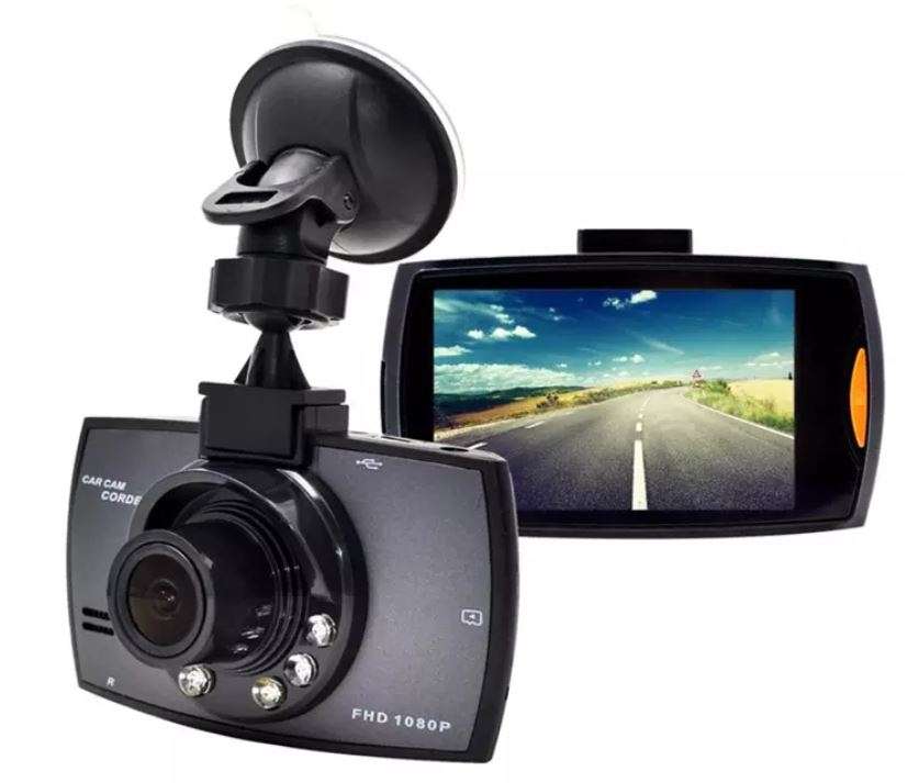 Car Dash Cam full HD with G-Sensor, Motion Detection, Loop-Cycle Recording etc.