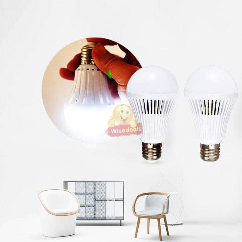 NEW Smart LED Bulb Light, Works on Power cuts, In Water, In your Hand, Regular AC, Emergency DC