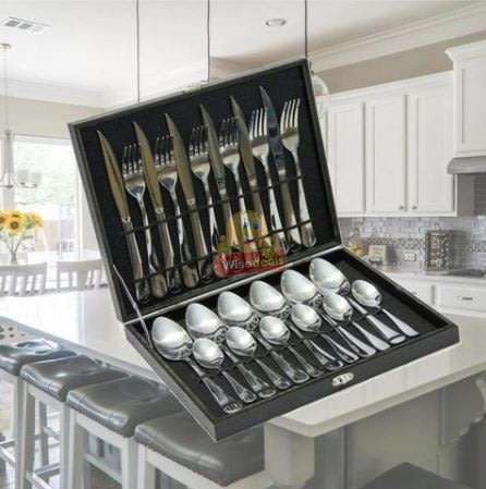 24 Piece Modern Silverware Stainless Steel Cutlery Set in Wooden Case