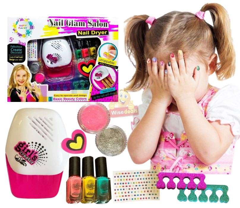 This Amazing Nail Set contains everything your little girl needs to create the perfect mani-pedi
