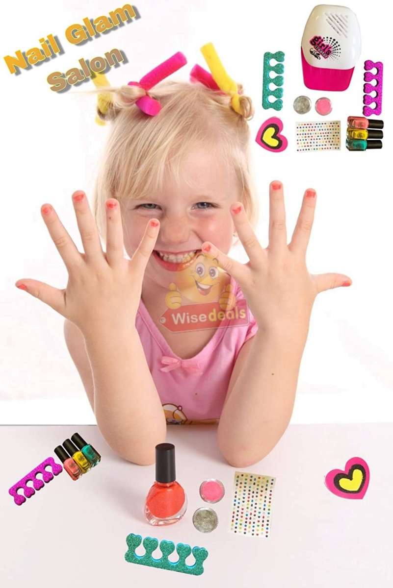 This Amazing Nail Set contains everything your little girl needs to create the perfect mani-pedi