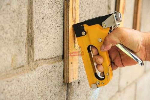 Heavy Duty Staple Gun with 2 boxes of 3 different types of staples