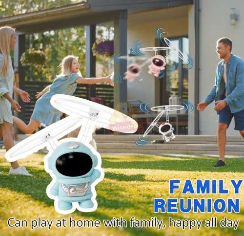 Astronaut Flying Spaceman - Induction, Spinning & Suspension Features and Hand Controlled