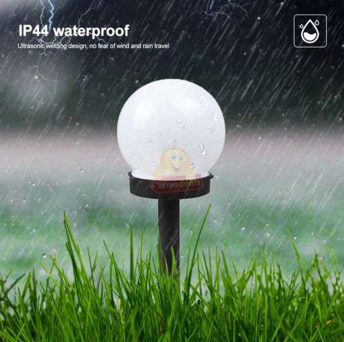 4 PIECE SOLAR LED WATERPROOF LIGHTS, EASY TO INSTALL AND EASY TO USE