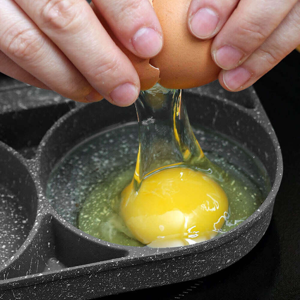4-Hole Aluminium Non-Stick Frying Pan for Eggs, Omelettes, Potato Cakes, Burgers and more
