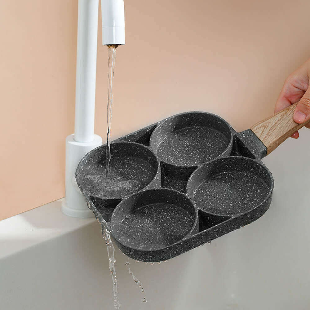 4-Hole Aluminium Non-Stick Frying Pan for Eggs, Omelettes, Potato Cakes, Burgers and more