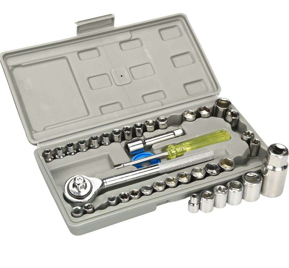 40 Piece Combination Socket Wrench Set in a handy Carry Case
