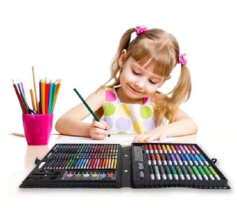 150 Piece Kids Art Set - Drawing Case Kit, Hours of Fun and a Great Gift