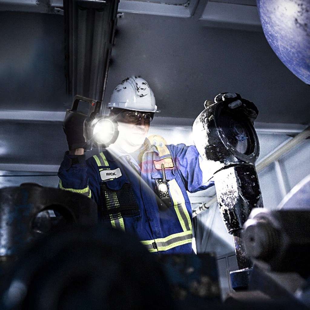 Super Far Distance LED Search and Flash Light and Tripod, USB Interface, Mobile Power Bank