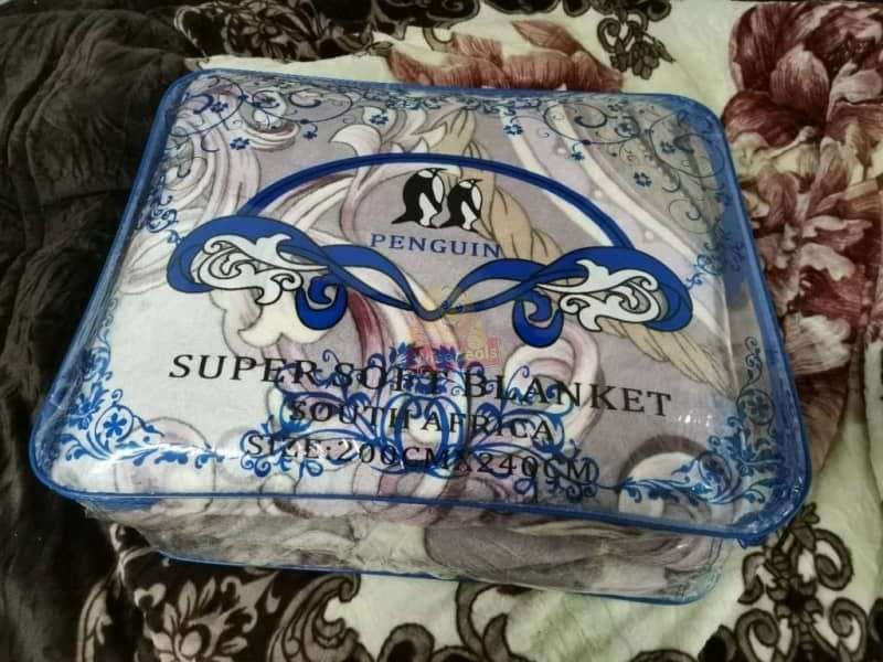 6kg Luxury Multi-colour Thick Blanket in Comfortable Carry Bag - START R1 ONLY