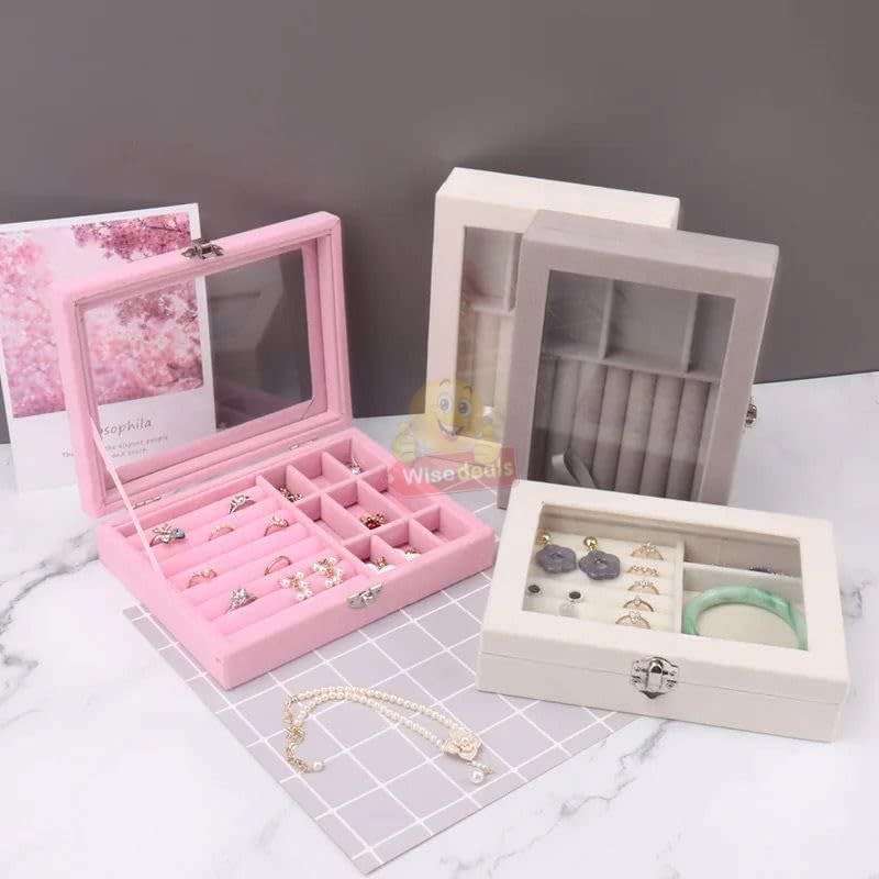 Exquisite Velvet Jewellery Box and Organizer for all you Jewellery - START R1 ONLY