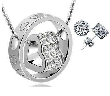 Elegant Sterling Silver Heart & Ring Pendant Juwellery Set made with Swarovski Elements