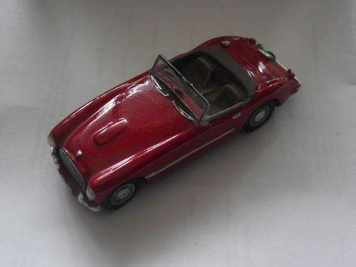 Sear Models Swallow Doretti