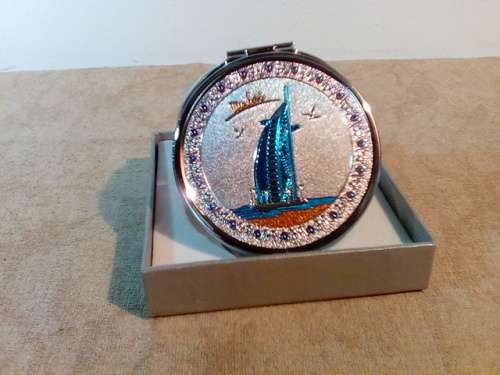 Glittery Metal DUBAI Compactor with Mirror in Gift Box