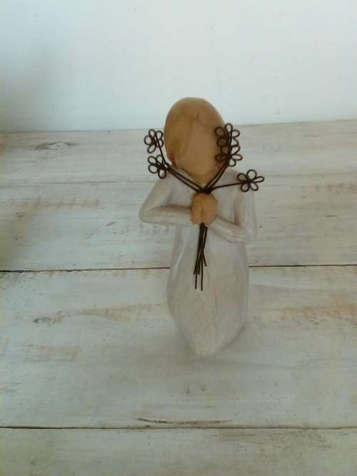 2004 Willow Tree "Friendship" Ornamental Figurine