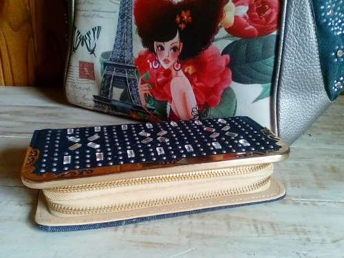 Stylish Handbag & Purse for One Bid