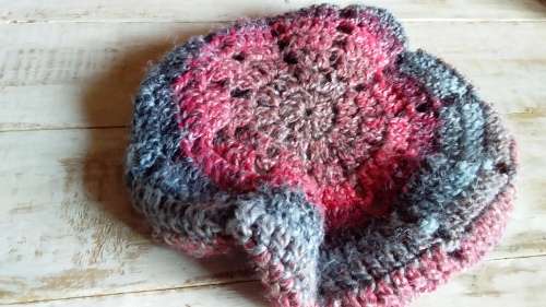 Ladies Warm Circular Woollen Beanie