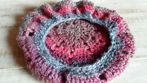 Ladies Warm Circular Woollen Beanie