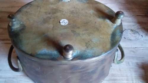 Rustic Look Metal Planter - Made in India