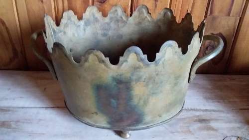 Rustic Look Metal Planter - Made in India